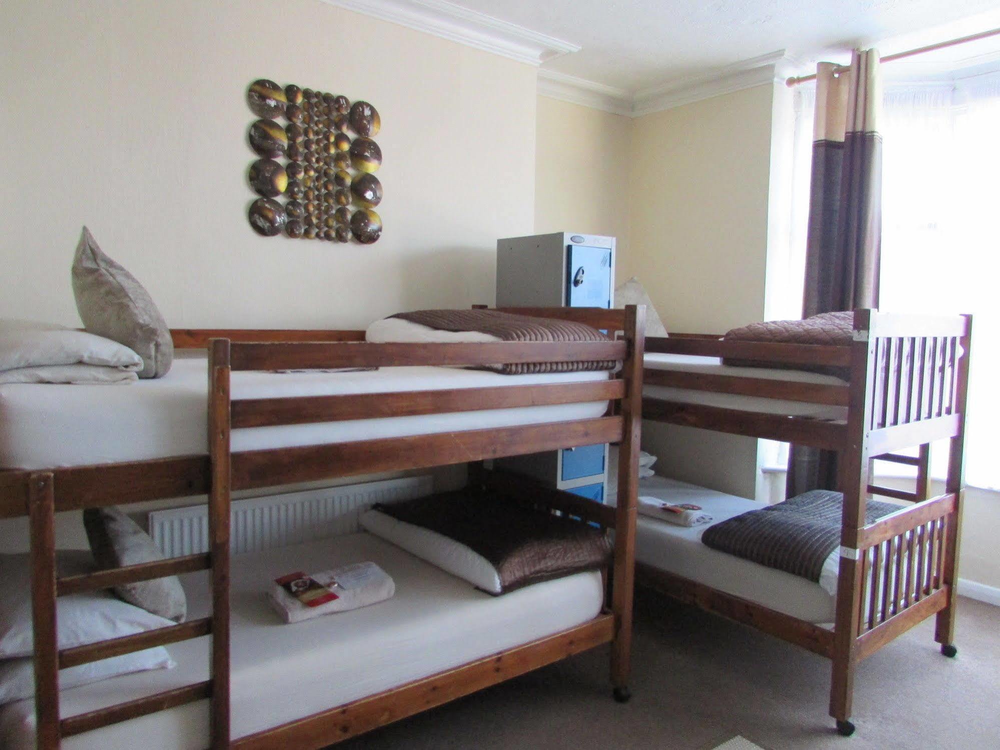 Kipps Backpackers Cantorbéry Extérieur photo