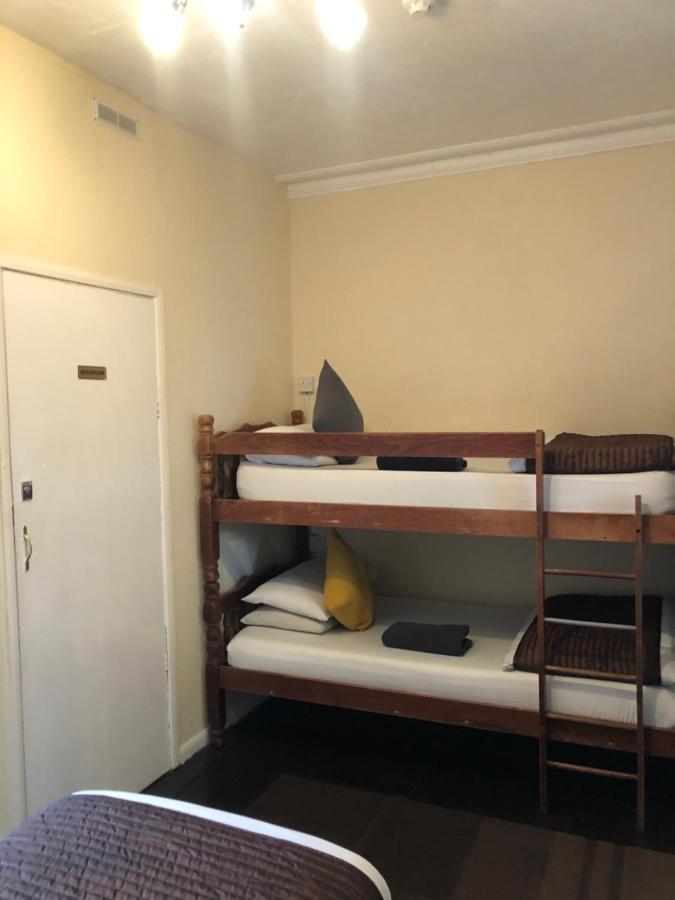 Kipps Backpackers Cantorbéry Extérieur photo